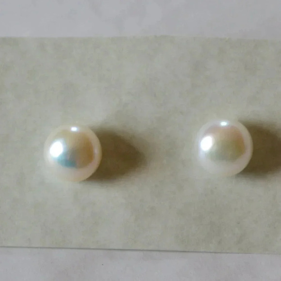Off-Round  Pearl Earrings - Picture 1 of 4